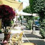 Hotel Ristorante Amitrano 3*