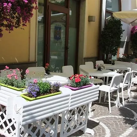 מלון Ristorante Amitrano פומפיי